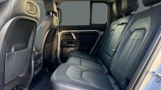 Land Rover Defender 3.0 D250 X-Dynamic S 110 5dr Auto Diesel Estate